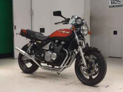 Kawasaki Zephyr 400 2011