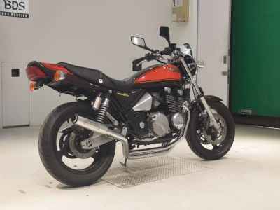 Kawasaki Zephyr 400 2011