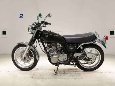 Yamaha SR400 2014