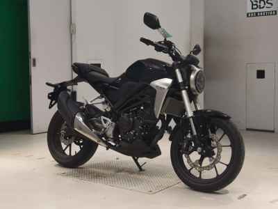 Honda CB250R 2018