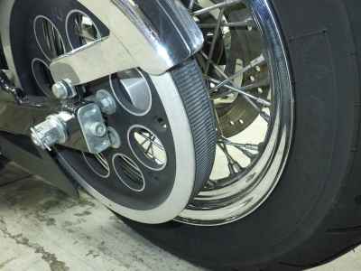 Harley-Davidson Wide Glide FXDWG1450 2005