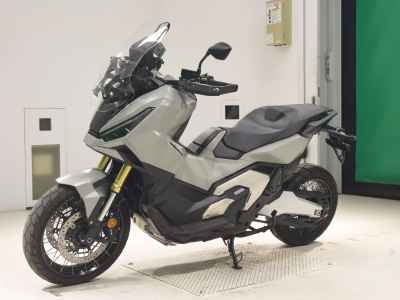 Honda X-Adv 750 2025
