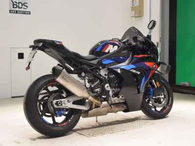 BMW M1000RR 2025