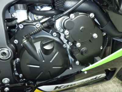 Kawasaki Ninja ZX-6R 2025