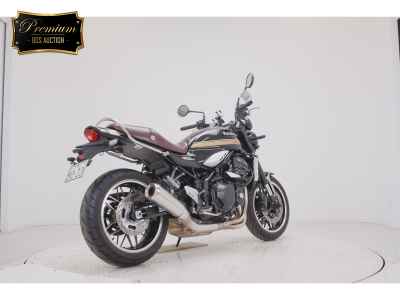 Kawasaki Z900RS 2022