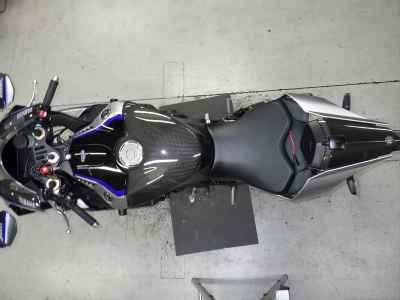 Yamaha YZF-R1M 2019
