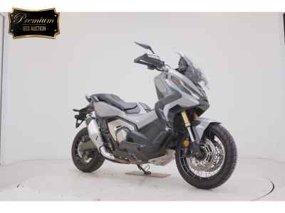 Honda X-Adv 750 2024