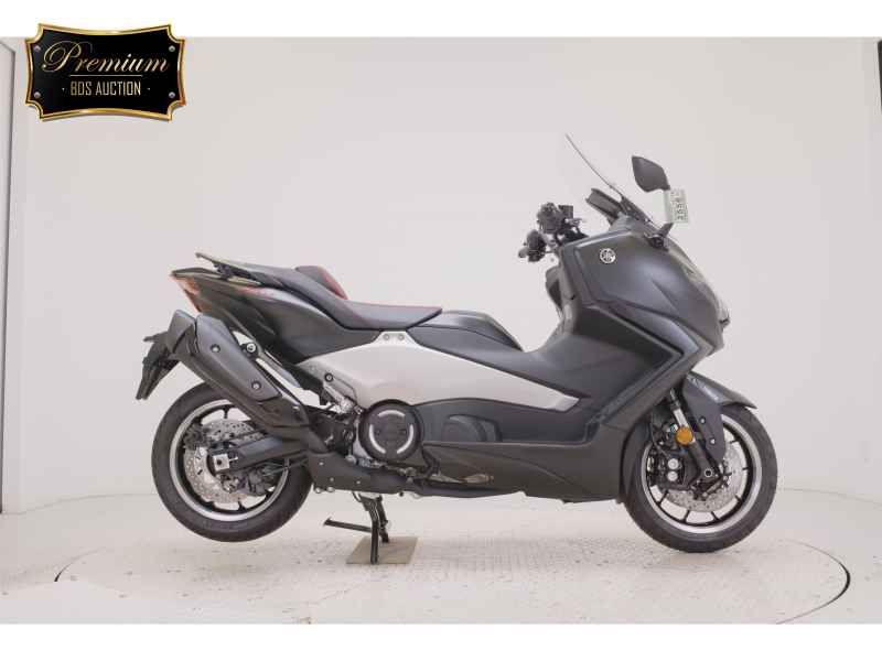 Yamaha TMAX 560 2026
