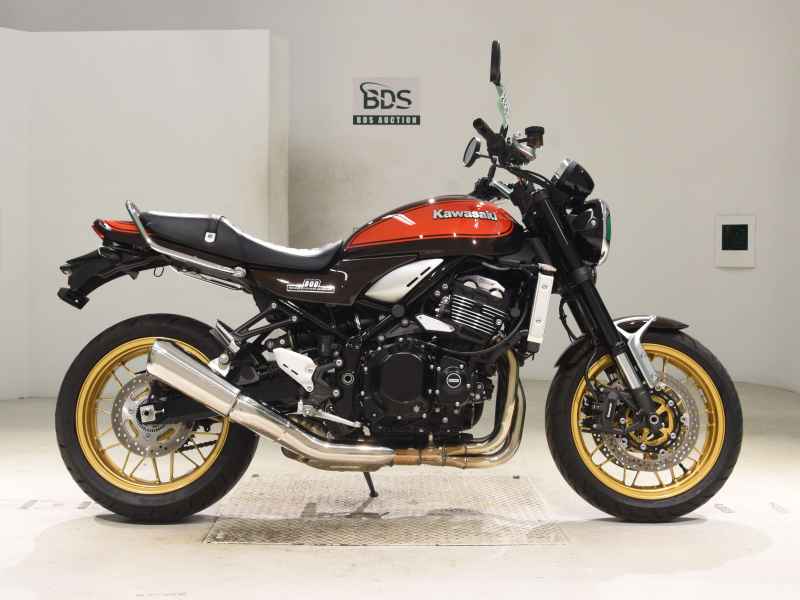 Kawasaki Z900RS 2022