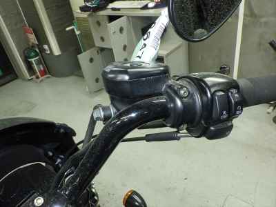 Harley-Davidson Sportster Iron XL883N 2009