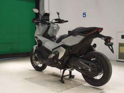 Honda X-Adv 750 2023