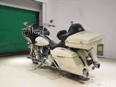 Harley-Davidson Softail FXDRS1870 2022