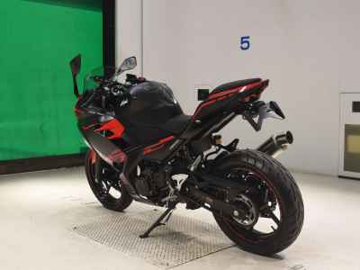 Kawasaki Ninja 250 2018