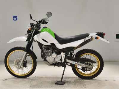 Yamaha XT250 Serow 2016