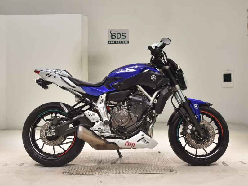 Yamaha MT-07 2015