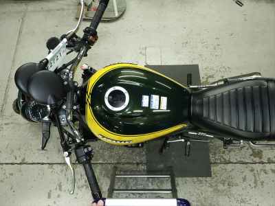 Kawasaki Z900RS 2023