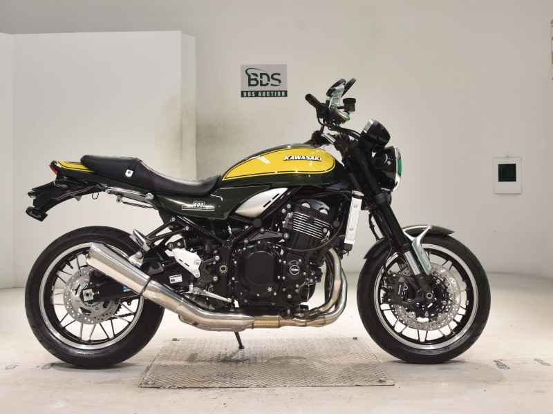 Kawasaki Z900RS 2023