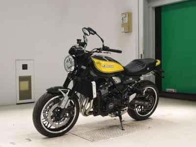 Kawasaki Z900RS 2023