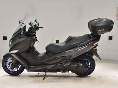 Suzuki Burgman 400 2021