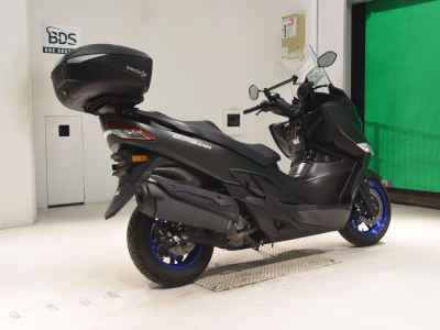 Suzuki Burgman 400 2021