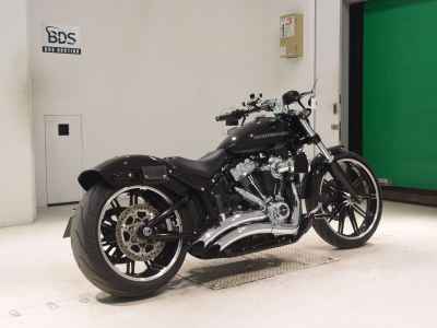 Harley-Davidson Breakout FXBRS1870 2020