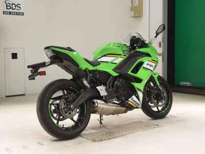 Kawasaki Ninja 650 KRT Edition 2024