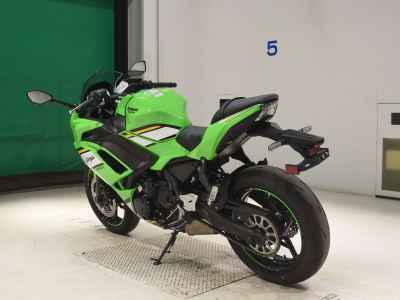 Kawasaki Ninja 650 KRT Edition 2024