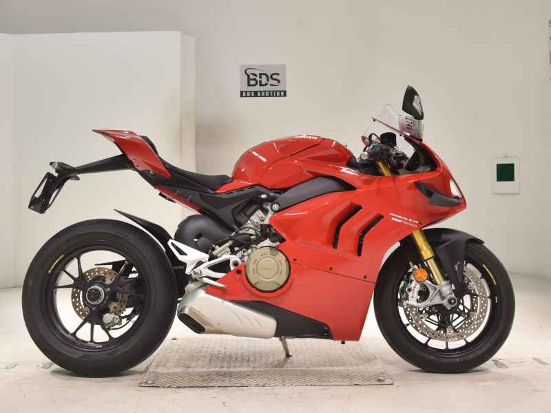 Ducati Panigale V4S 2021