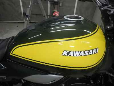 Kawasaki Z900RS Yellow Ball Edition 2024
