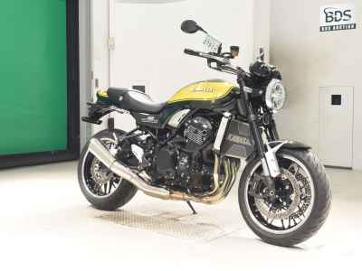 Kawasaki Z900RS Yellow Ball Edition 2024