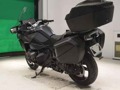 BMW R1300RT ASA 2025