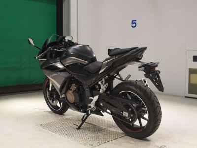 Honda CBR400R 2024