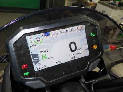 Kawasaki Ninja 7 Hybrid 2025