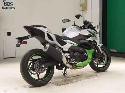 Kawasaki Ninja 7 Hybrid 2025