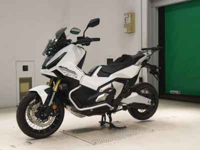 Honda X-Adv 750 2025