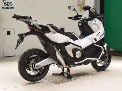 Honda X-Adv 750 2025