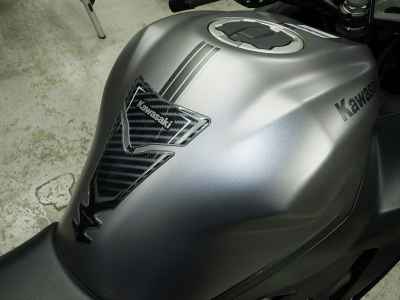 Kawasaki Ninja ZX-4R SE 2025