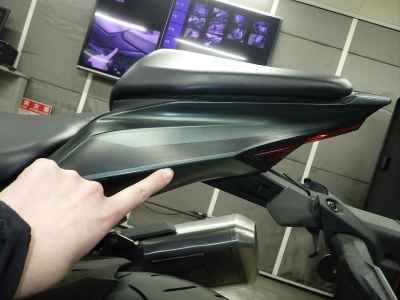 Kawasaki Ninja ZX-4R SE 2025