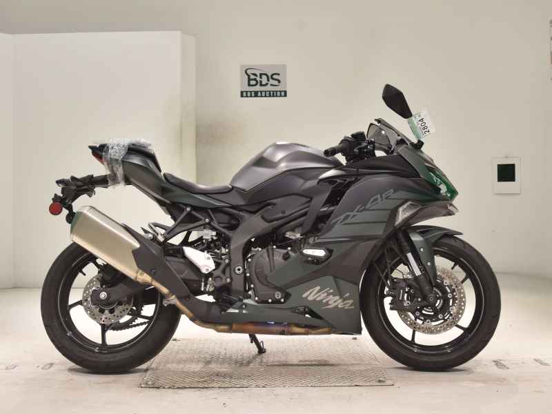 Kawasaki Ninja ZX-4R SE 2025