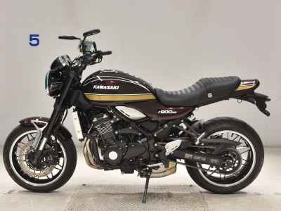 Kawasaki Z900RS 2025