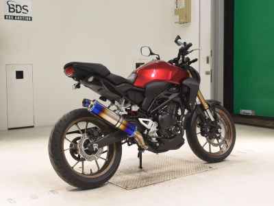 Honda CB250R 2019