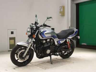 Honda CB750SF 2007