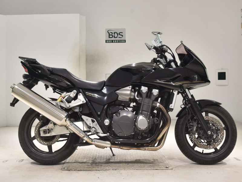 Honda CB1300 Super Boldor 2011