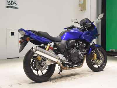 Honda CB400 Super Boldor 2016