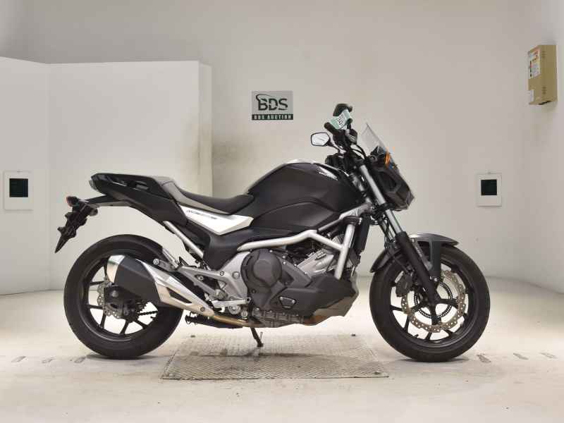 Honda NC750S DCT 2016