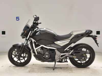 Honda NC750S DCT 2016