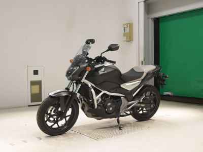 Honda NC750S DCT 2016