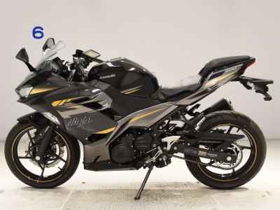 Kawasaki Ninja 400 2022