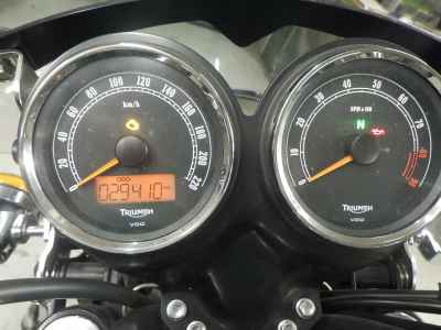 Triumph Bonneville T100 2012