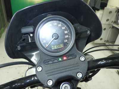 Harley-Davidson Sportster Iron XL883N 2014